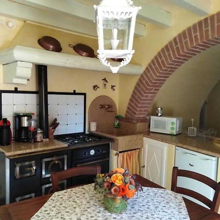 Casa Del Capitello Lejlighed Caprino Veronese Eksteriør billede