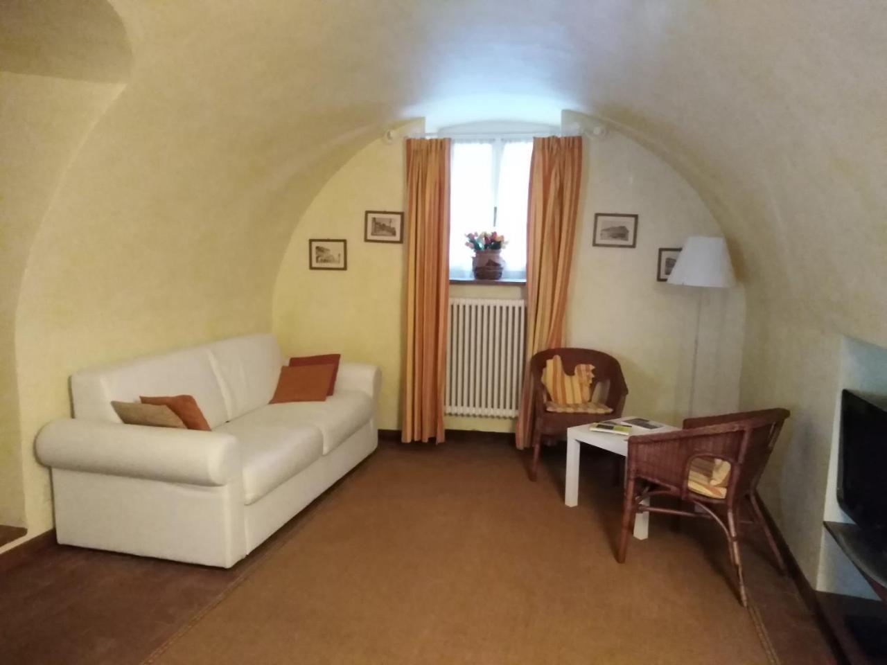 Casa Del Capitello Lejlighed Caprino Veronese Eksteriør billede